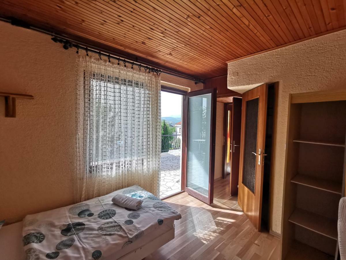 Guest House Dijana كلارجيفيكا المظهر الخارجي الصورة