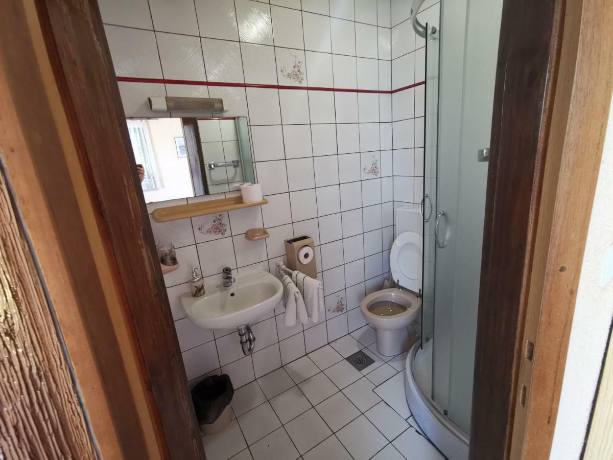 Guest House Dijana كلارجيفيكا المظهر الخارجي الصورة